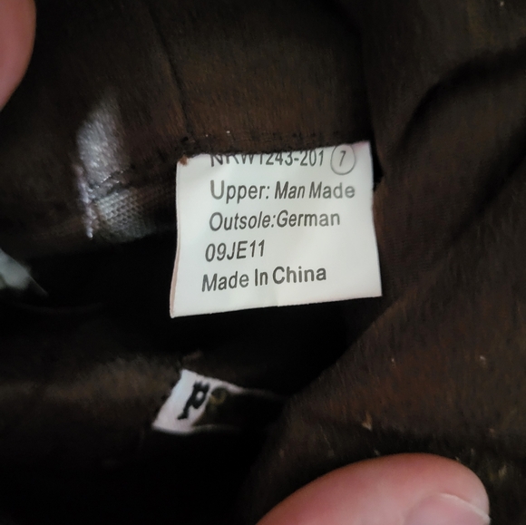 Knee high boots - Picture 4 of 5